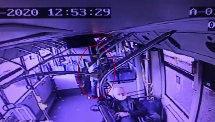 Metrobüste Unutulan Çantayı Teslim Etmek Yerine Alan Şahıs Gözaltına Alındı