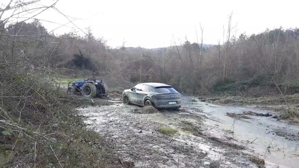 Sabancı’nın Oğlu Sakarya’da Mahsur Kaldı