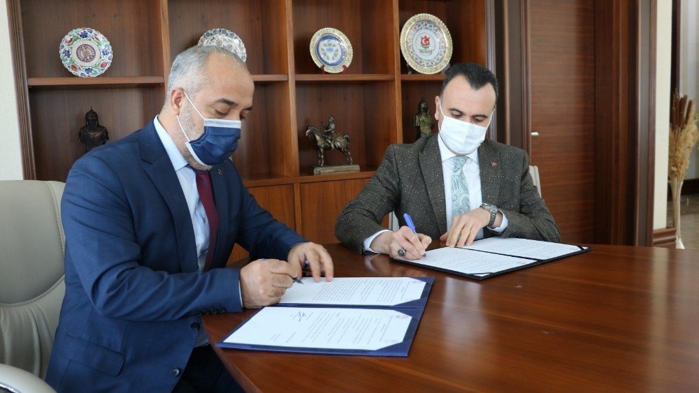 Daka’dan Muş Alparslan Üniversitesi’ne Teknofest İ̇stanbul’da Model Bir Roket Yapımı Projesi Desteği