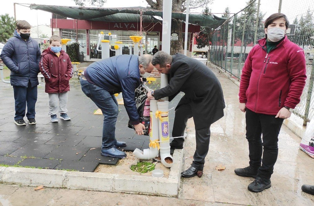 Edremit Ak Parti’den ‘can Dostlar Yaşasın’ Projesi
