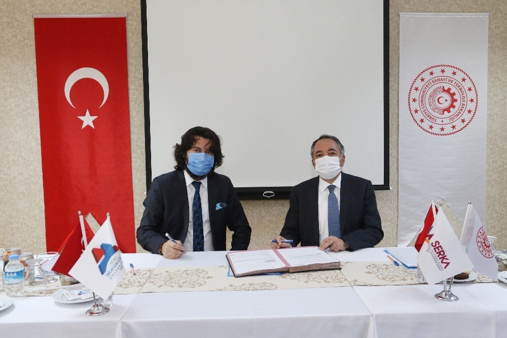 Ai̇çü Rektörü Prof. Dr. Karabulut İle Serka Genel Sekreteri Dr. Taşdemir Protokol İmzaladı
