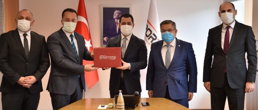 Bilecik’e Yapılacak Olan 28 Milyon Liralık "oba Gençlik Kampı Projesi" Onaylandı