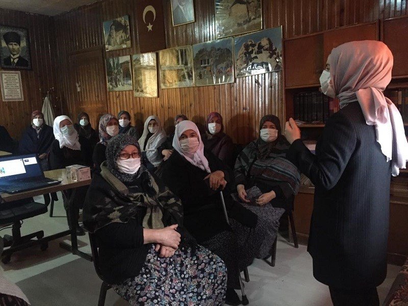 Seyitgazi’de Kadına Yönelik Şiddetle Mücadele Toplantısı
