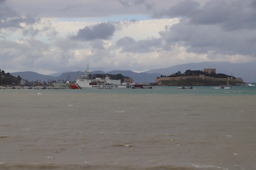 Kuşadası’na Yeni Yılın İkinci Kar Sürprizi