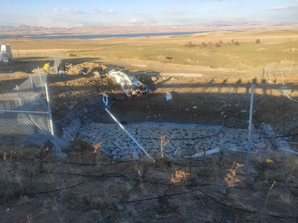Ankara - Niğde Karayolunda Kaza: 1 Ölü, 4 Yaralı