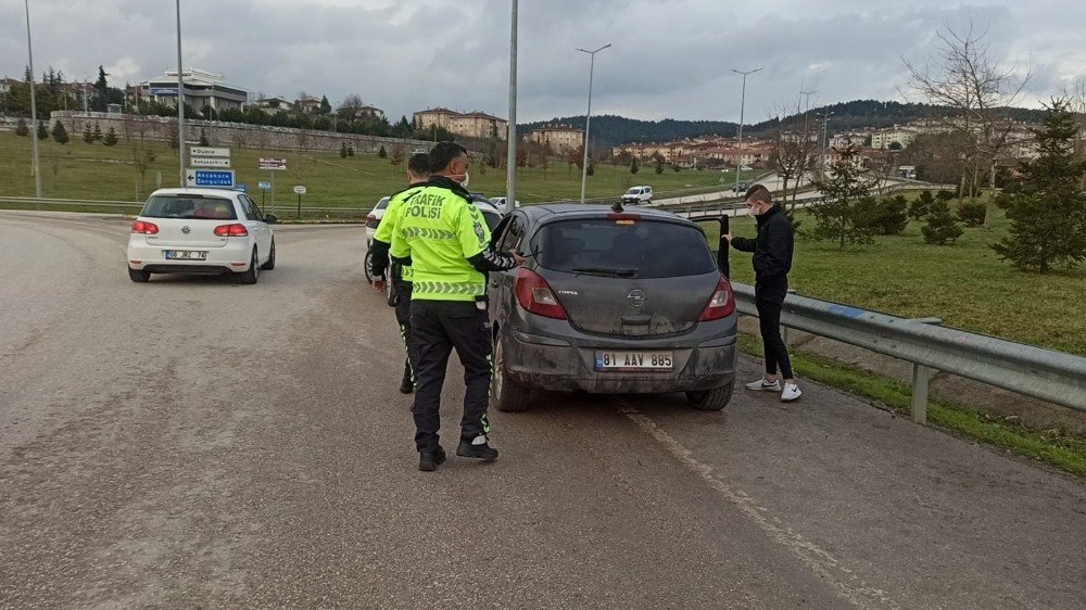 Yolda Attığı Drift Mobese’ye Takılınca Cezadan Kurtulamadı