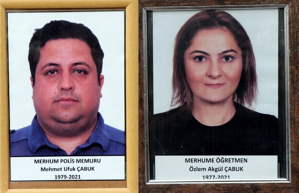 İ̇ki Kişinin Ölümüne Çatıdan Düşen Buzun Kombinin Bacasını Çıkarması Neden Olmuş