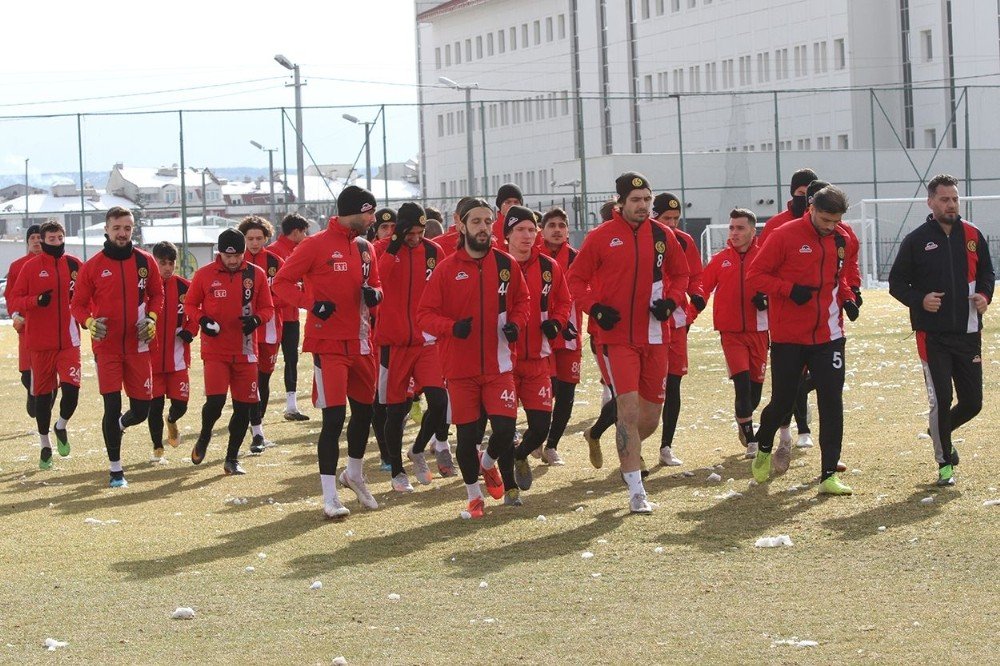 Eses Adanaspor Maçı Hazırlıklarını Tamamladı