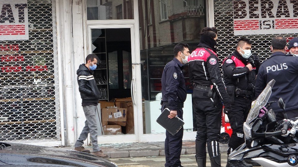İ̇ş Yerine Pompalı Saldırı: 1 Yaralı