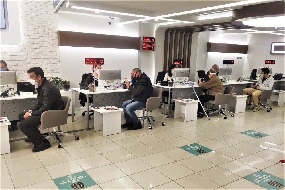 Ak Çözüm Merkezi 3 Ayda 10 Binden Fazla Talebi Çözüme Kavuşturdu