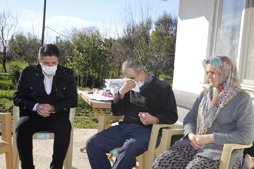 Cezaevindeki Melek İ̇pek’in Çocuklarına ’başkan Amca’ Desteği