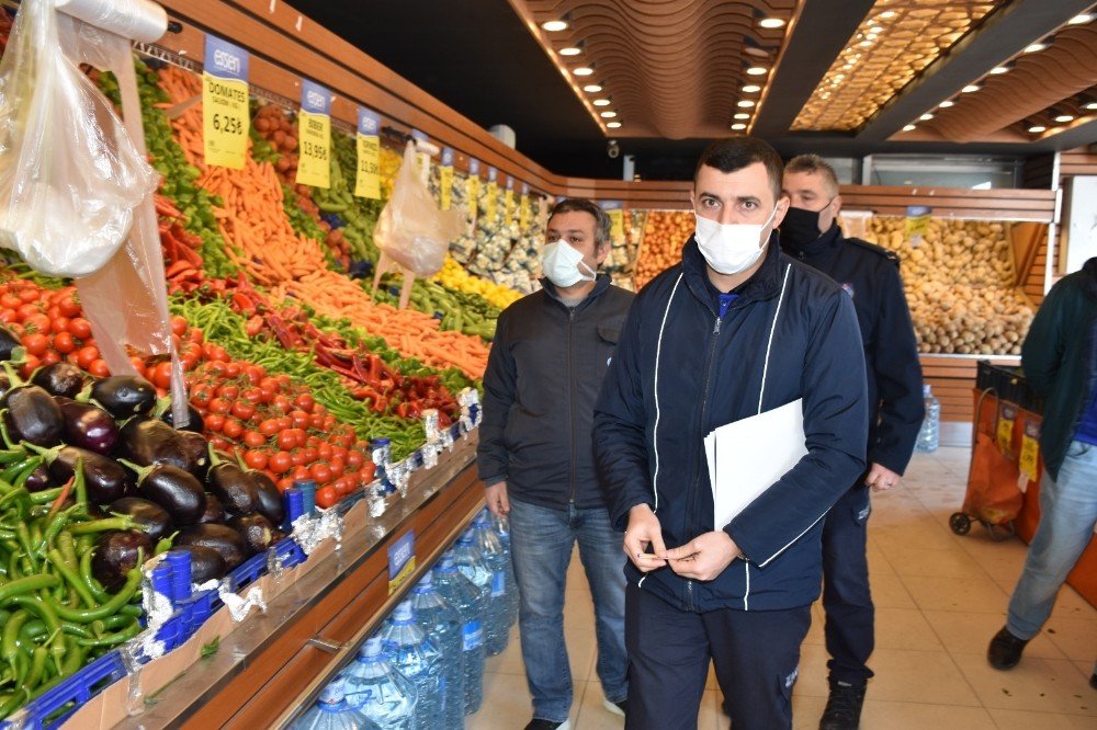 Erenler’de Zabıta Ekiplerinden Fahiş Fiyat Denetimi