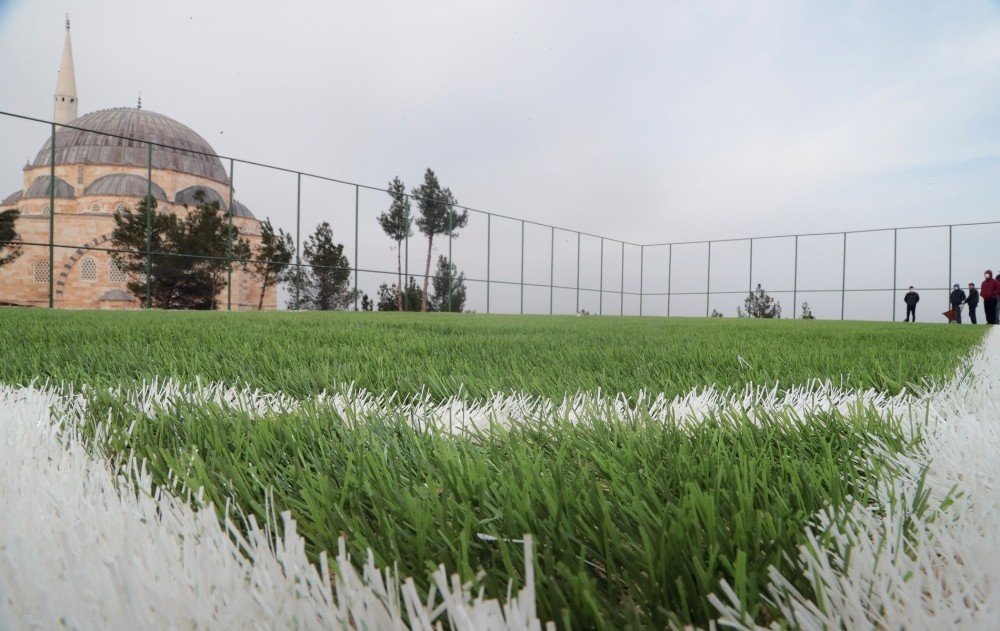 Eyyübiye’ye Yeni Spor Kompleksleri Kazandırılıyor
