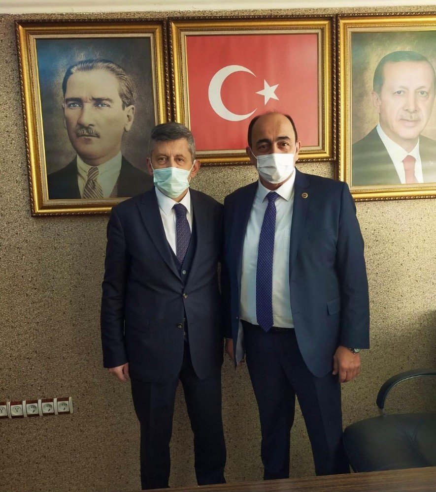 Demirtaş’tan Tosun’a Tam Destek