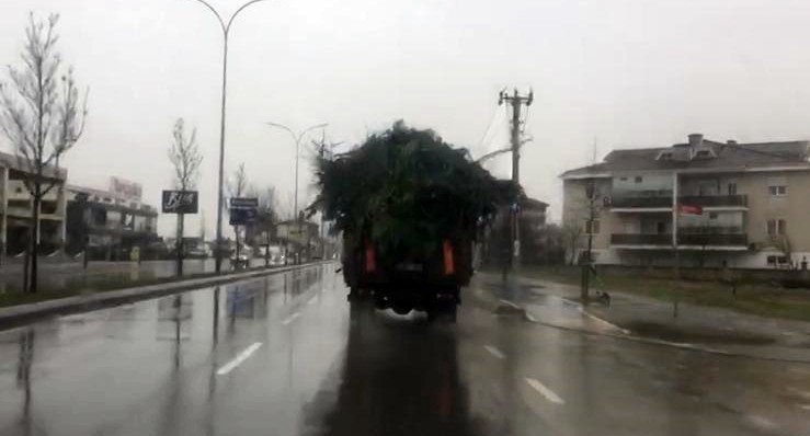 Kasasına Yüklediği Aşırı Yük Kazaya Davetiye Çıkarttı