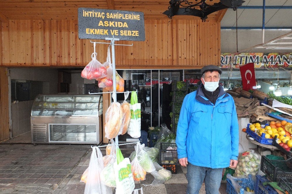 Askıda Ekmek Ve Sebze Rağbet Görüyor