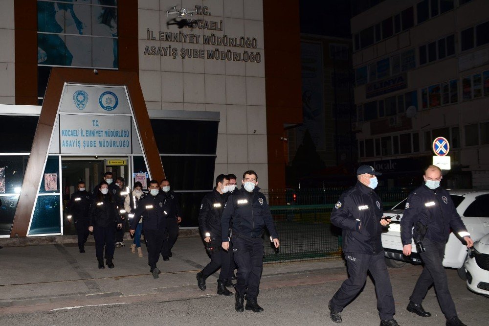 Kocaeli’de Aranan 17 Şüpheliye Polis Operasyonu