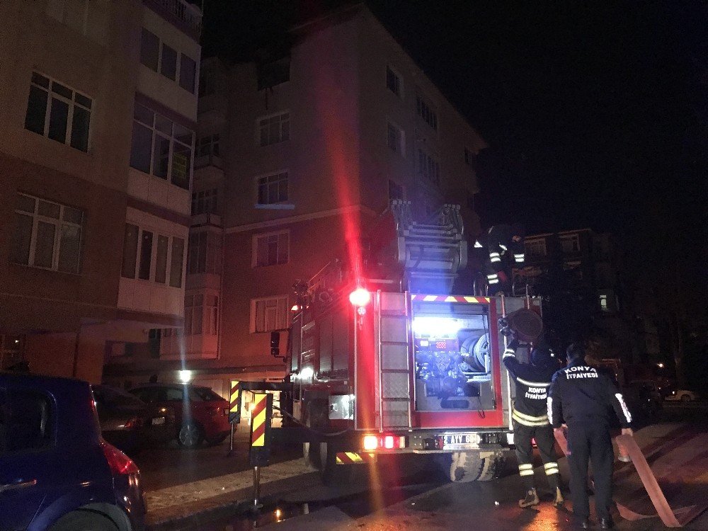 Anne-kız Yangında Hayatını Kaybetti