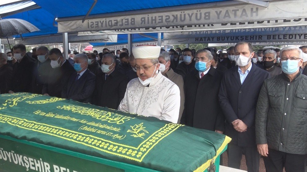 Yayladağı Belediye Başkanı Sayın Toprağa Verildi