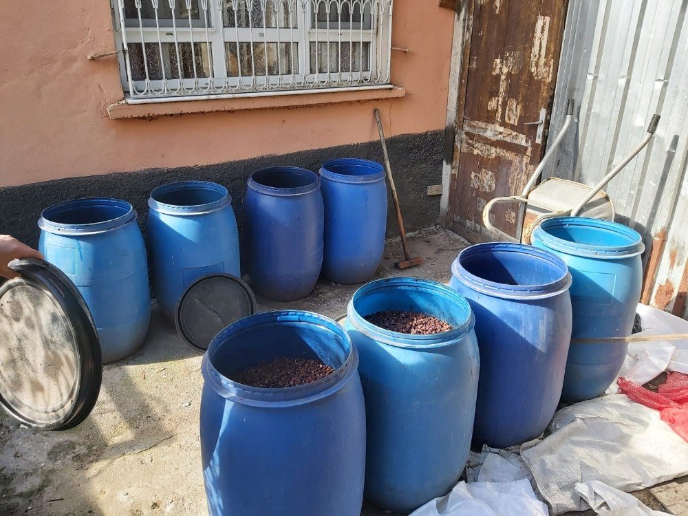 Adana’da Bin 460 Litre Sahte İçki Ele Geçirildi