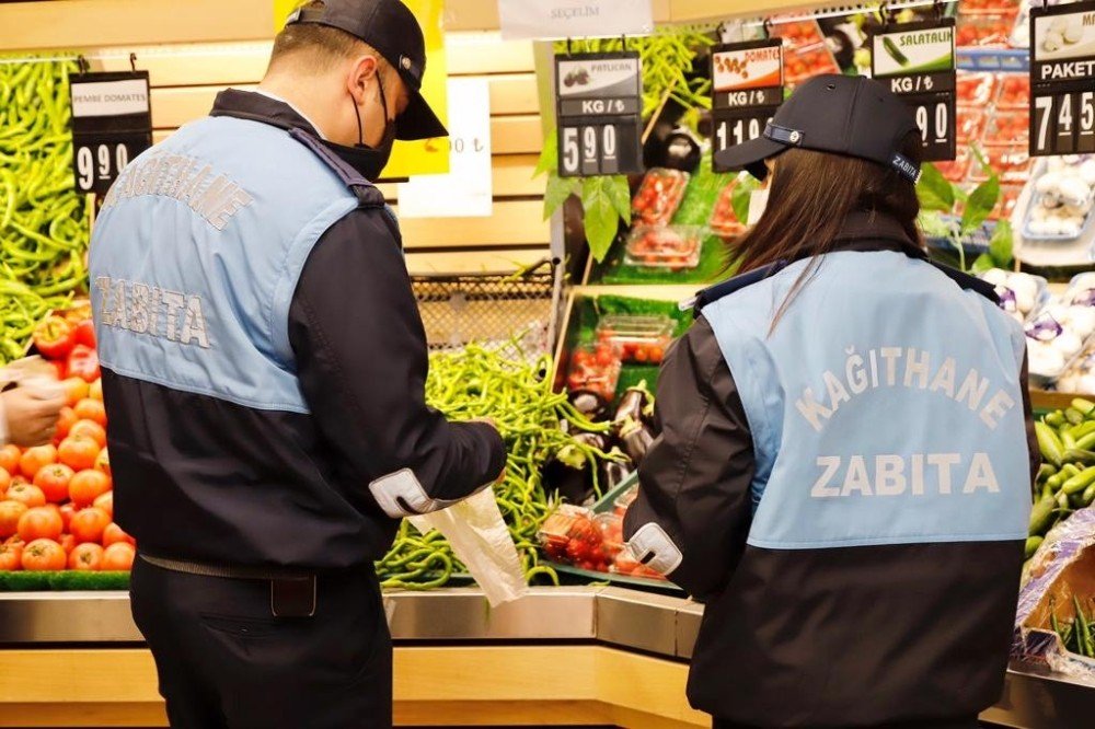 Kağıthane’de Yaşlıların İhtiyaçları Belediye Ekiplerince Karşılanıyor