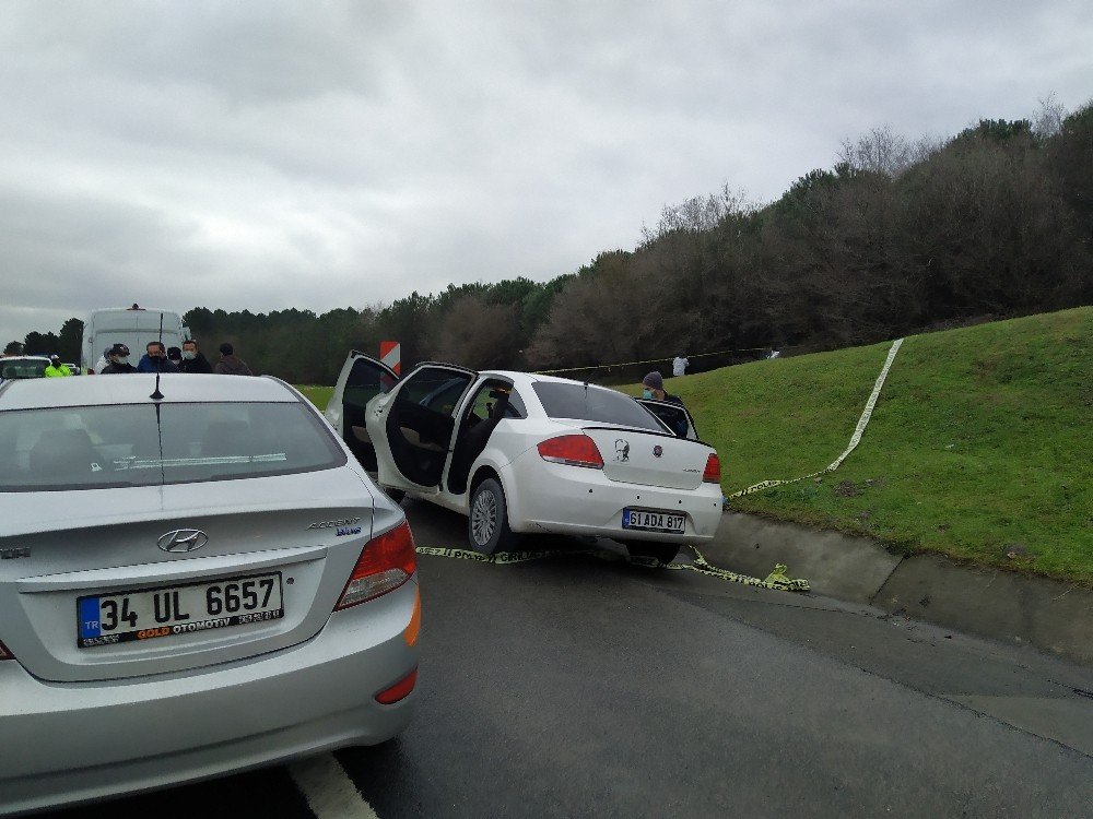 Polis Memuru Yol Kenarında İntihar Etti