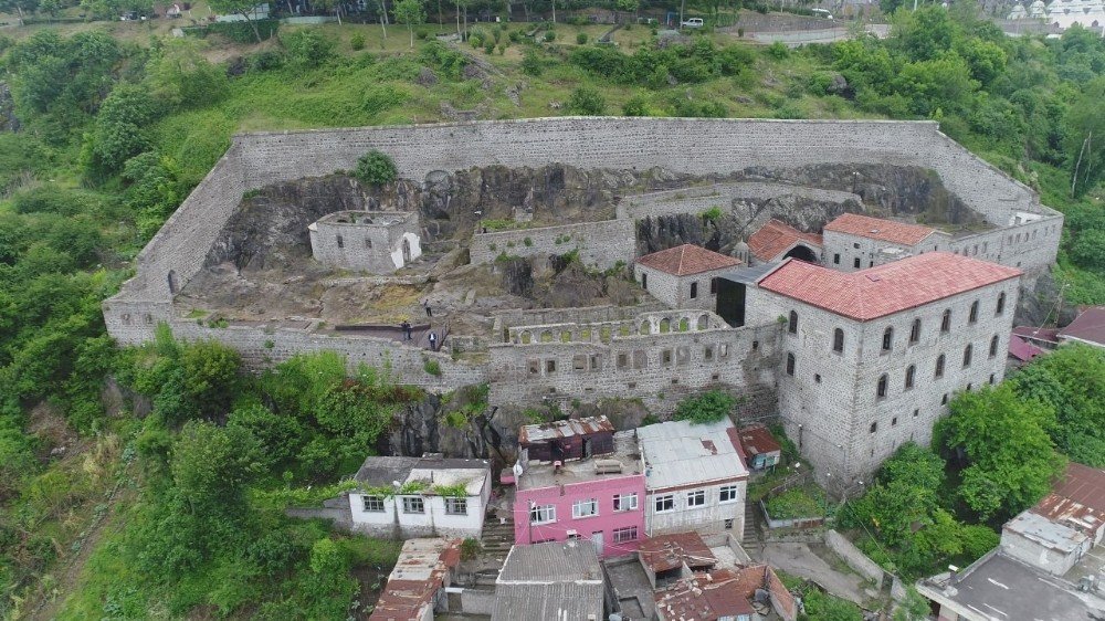 Restorasyonu Tamamlanan Kızlar Manastırı’nın Ziyarete Açılmasına Pandemi Engeli