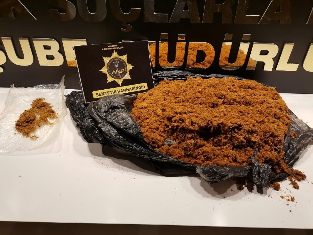 Adıyaman’da 2 Kilo 995 Gram Bonzai Ele Geçirildi