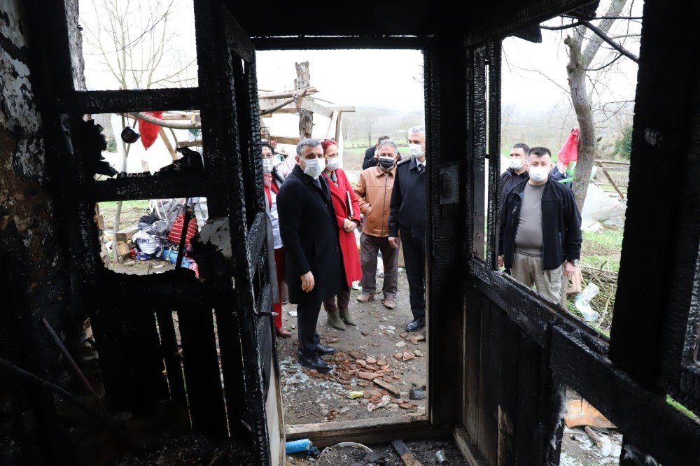 Vali Atay’dan Evi Yanan Aileye Ziyaret