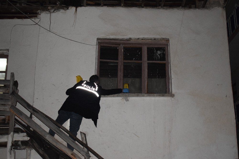 Malatya’da Aileler Arasında Kavga: 1 Yaralı