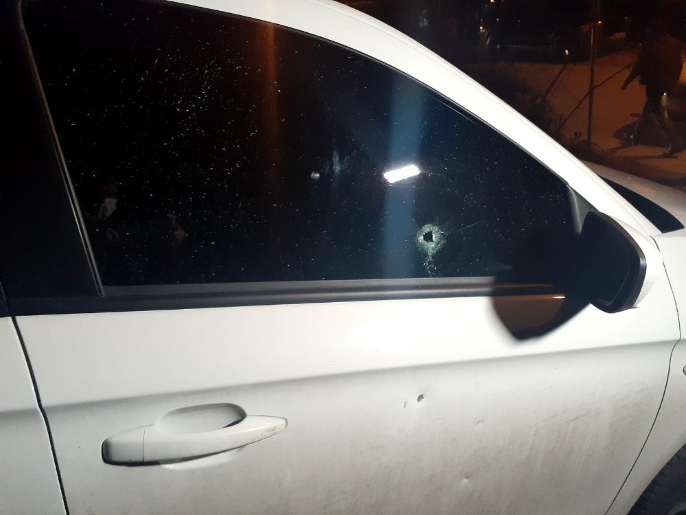 Ümraniye’de Kaçan Şüpheliler İle Polis Arasında Nefes Kesen Kovalamaca
