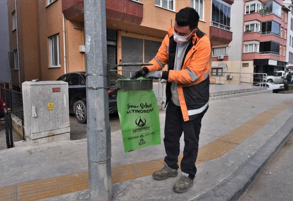 Altınordu’da Temassız Çöp Kutusu Dönemi