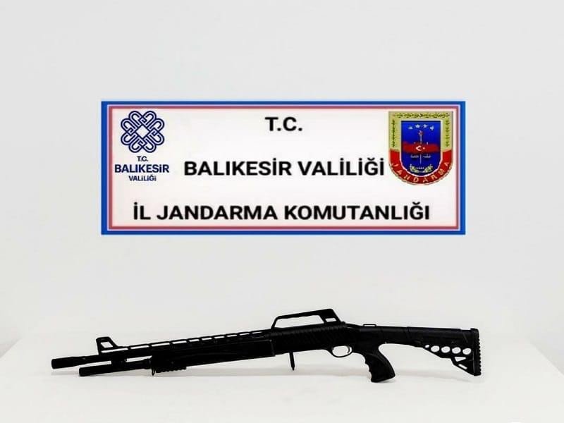 Balıkesir’de 30 Aranan Şahıs Yakalandı