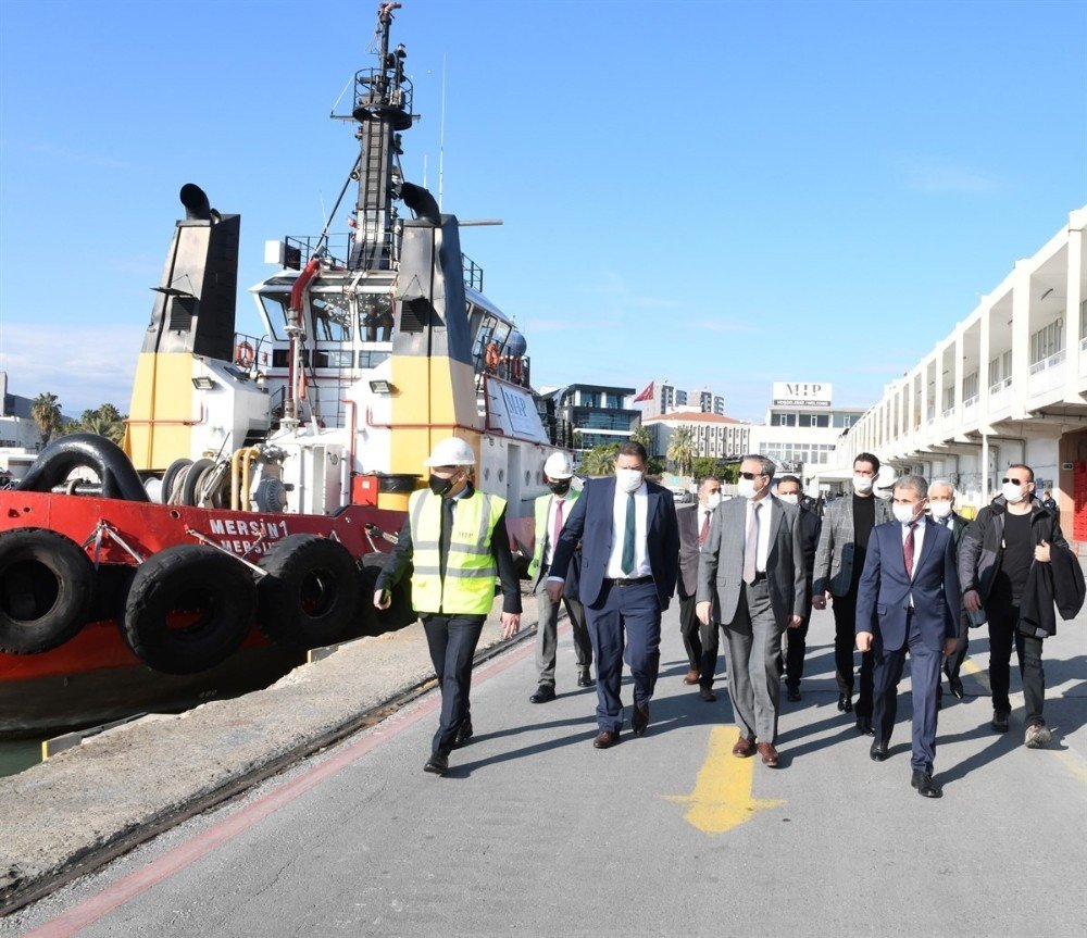Vali Su, Mersin Limanı’nda İncelemelerde Bulundu
