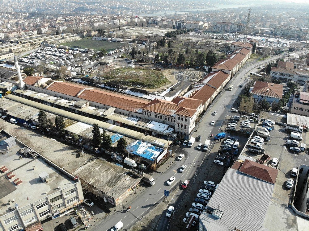Türkiye’nin En Büyük Kütüphanesi Olacak Olan Rami Kışlası Açılmak İçin Gün Sayıyor