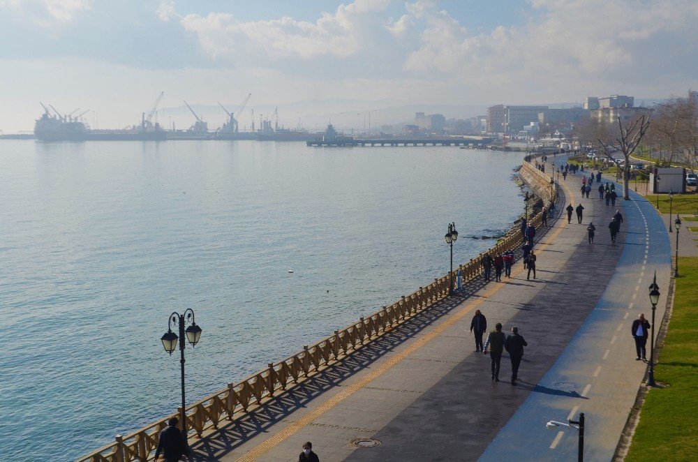 Fırtına Sonrası Marmara Denizi Sütliman