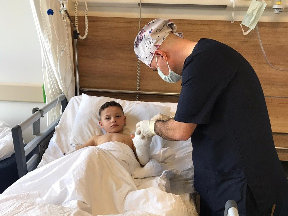 3 Yaşındaki Çocuk Elini Kıyma Makinesine Kaptırdı