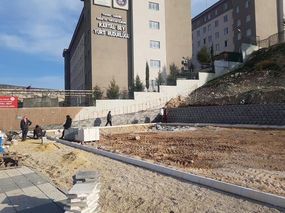 Başkan Yardımcısı Erkmen Parkları İnceledi