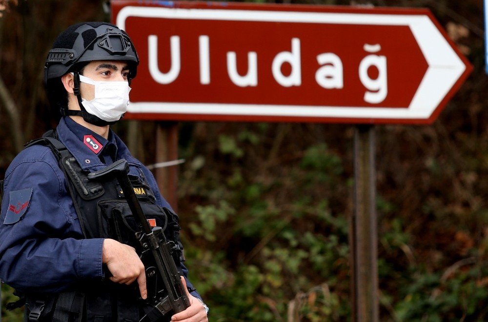 İ̇hlâllerle Gündeme Gelen Uludağ’da Denetimler Sıklaştı