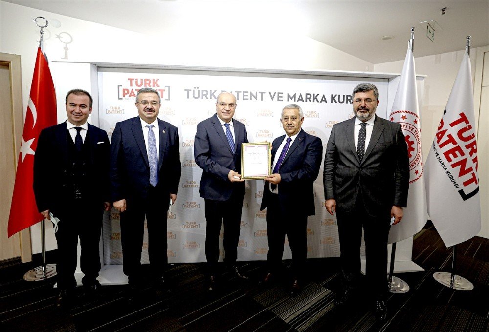 Afyon Lokumu Tescillenerek Coğrafi İşaretini Aldı