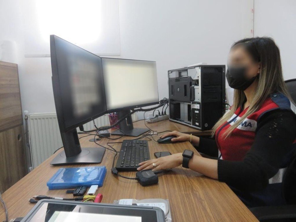 Jandarma Siber Suçlarla Mücadele Timleri, Terör Örgütü Propagandası Yapan Siteleri Erişime Kapattırdı