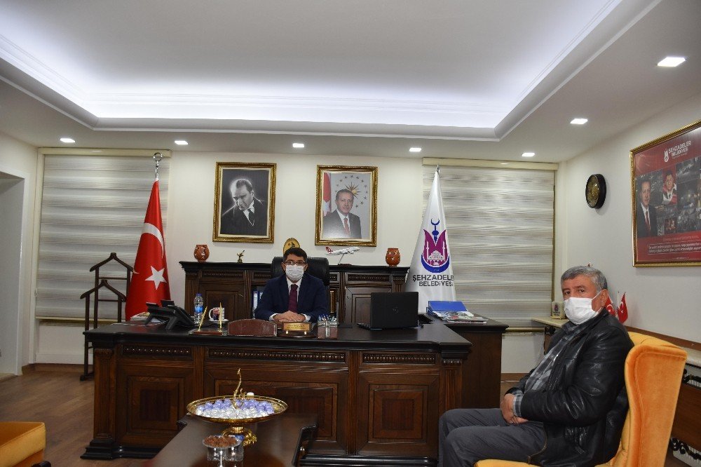 Başkan Çelik’ten Muhtarlara Destek