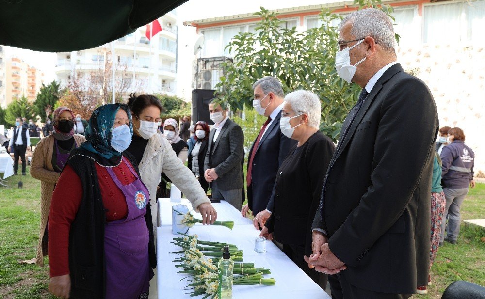Mersinliler Başkan Tarhan’ın Acısını Paylaştı