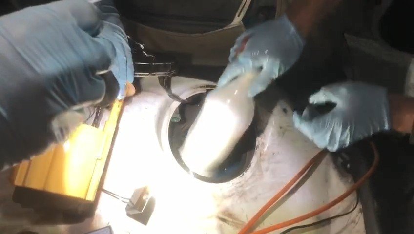 Otomobilin Yakıt Deposunu Uyuşturucu Zulasına Çevirmişler