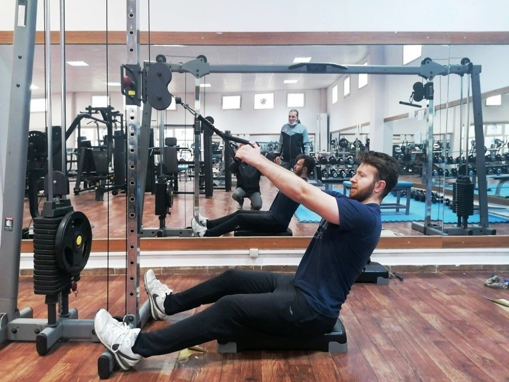 Muradiye Yaşam Merkezi Hizmete Devam Ediyor