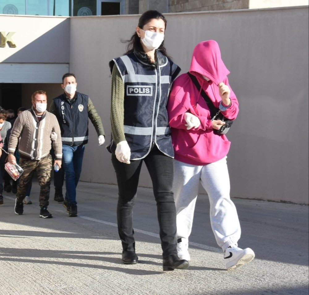 21’i Hakkında Yakalama Emri Bulunan 41 Kişi Yakalandı