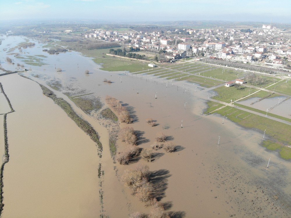 Ergene Nehri’nin Debisi Düşmeye Başladı