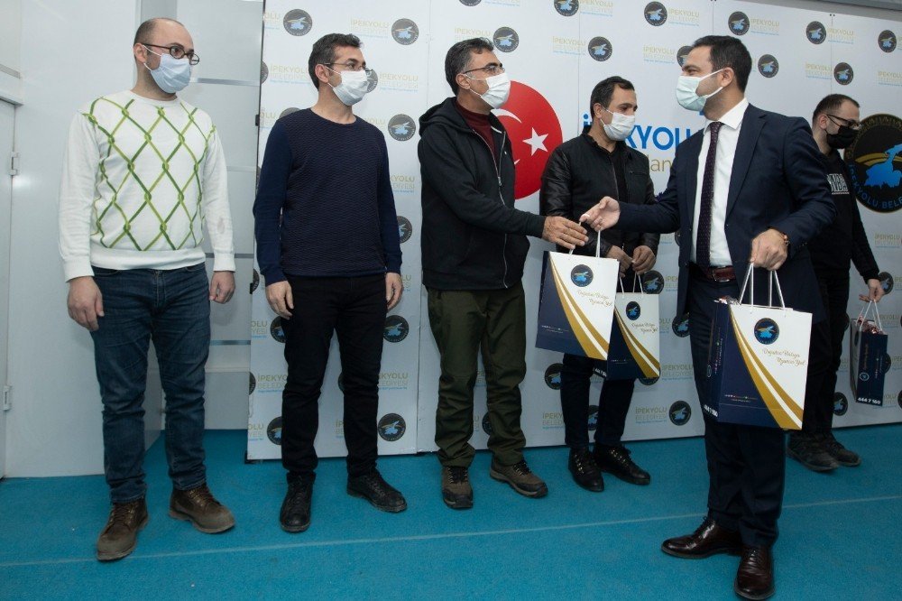 İ̇pekyolu Belediyesinin ‘onlıne Satranç Turnuvası’nı Kazananlar Belli Oldu