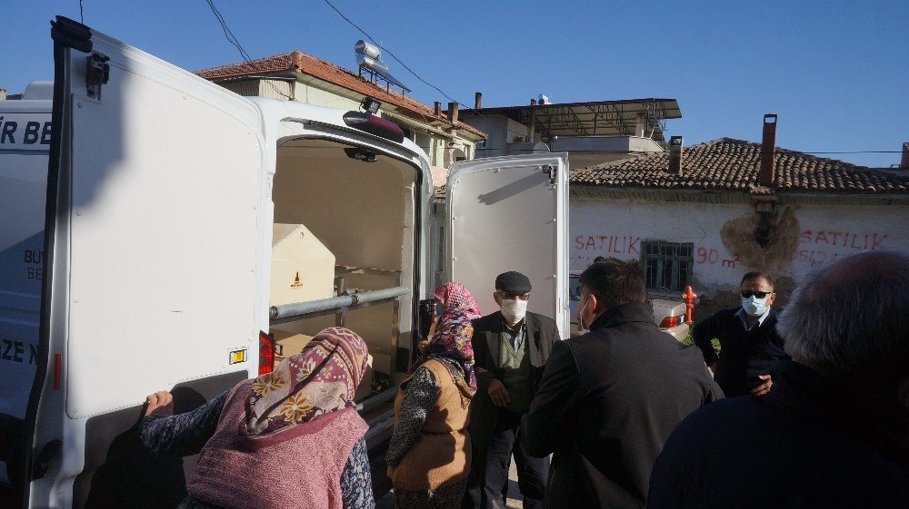 Feci Kazada Ölen Anne, Baba Ve Çocuklarının Cenazesi Sarıgöl’e Getirildi