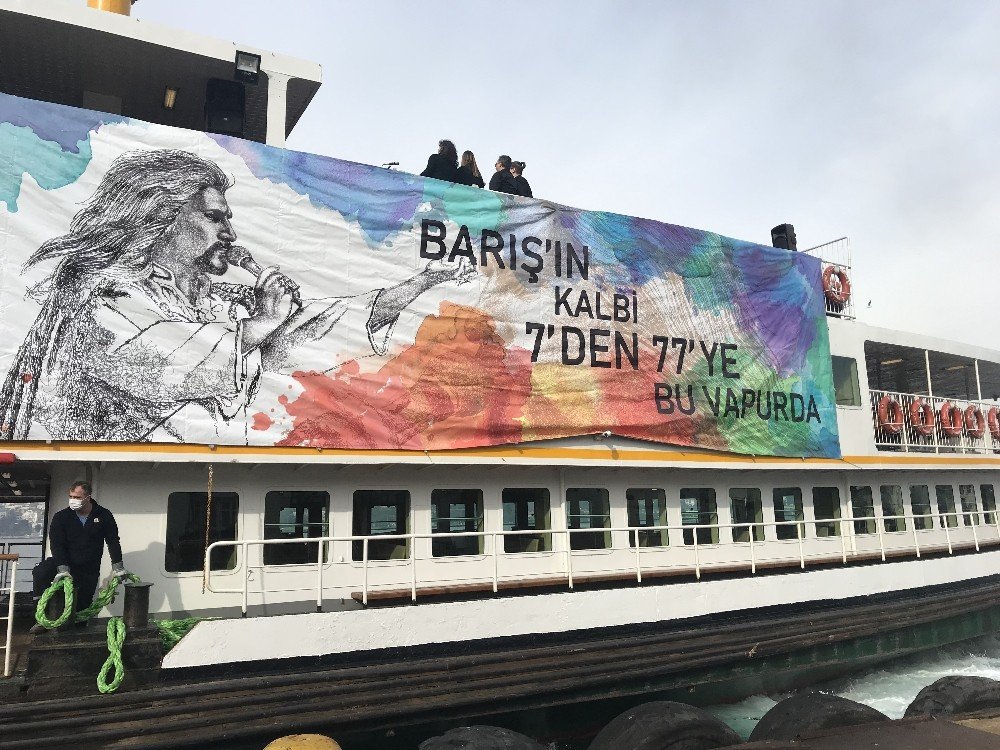 Geleneksel Barış Manço Anma Etkinliği Bu Yıl Barışseverler Olmadan Gerçekleştirildi